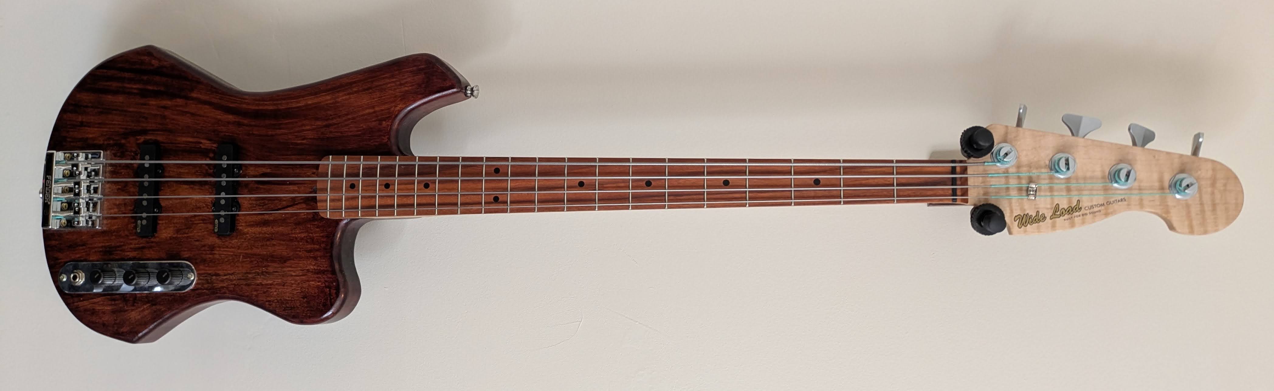 Guild Style Bass